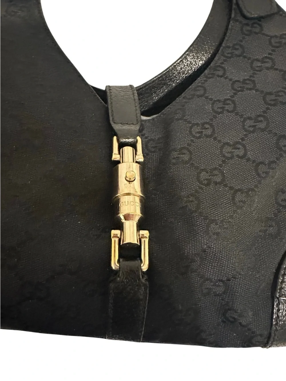 Gucci Black GG Jacquard Jackie Shoulder Bag with Gold Piston Lock - Picture 4 of 14